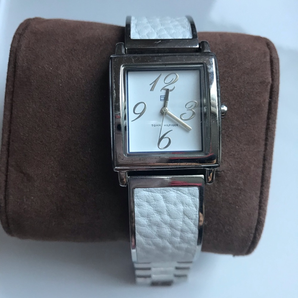 White collar Watches